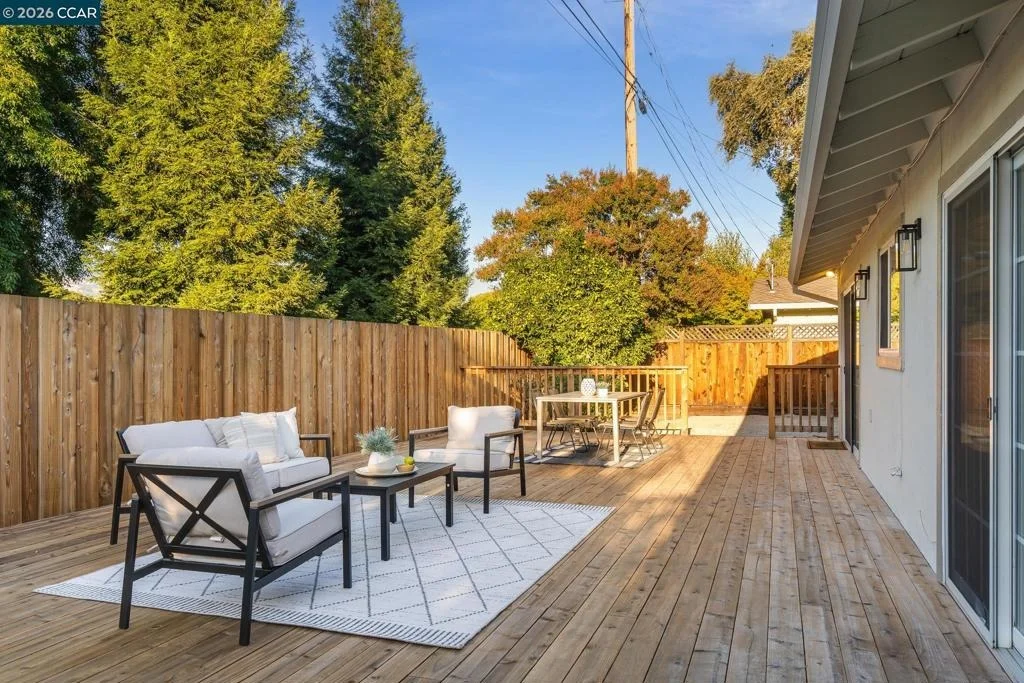 Photo of 178 Paraiso Drive
