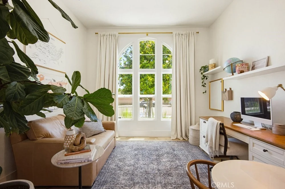 Photo of 39237 Seraphina