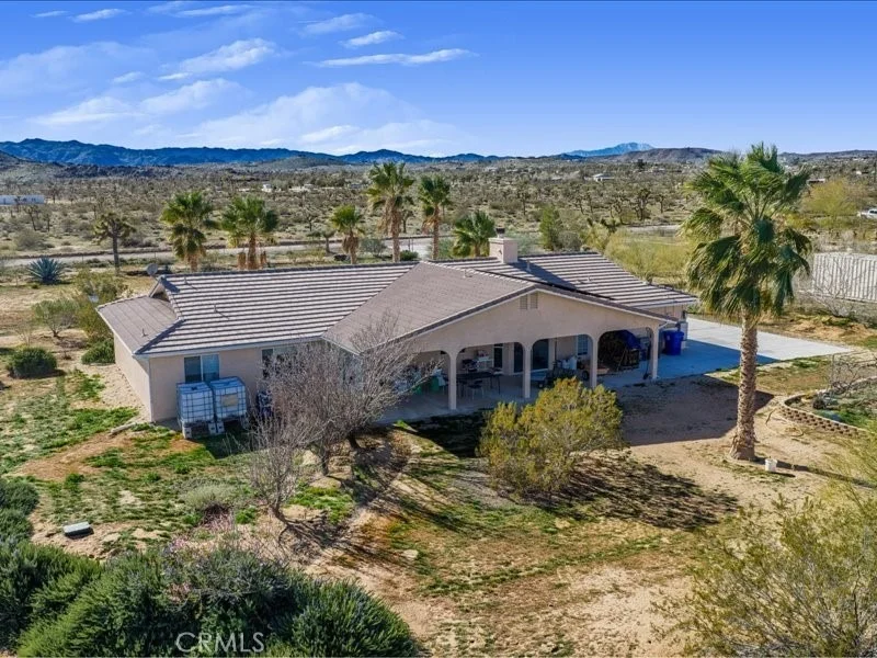 Photo of 60208 Aberdeen Drive