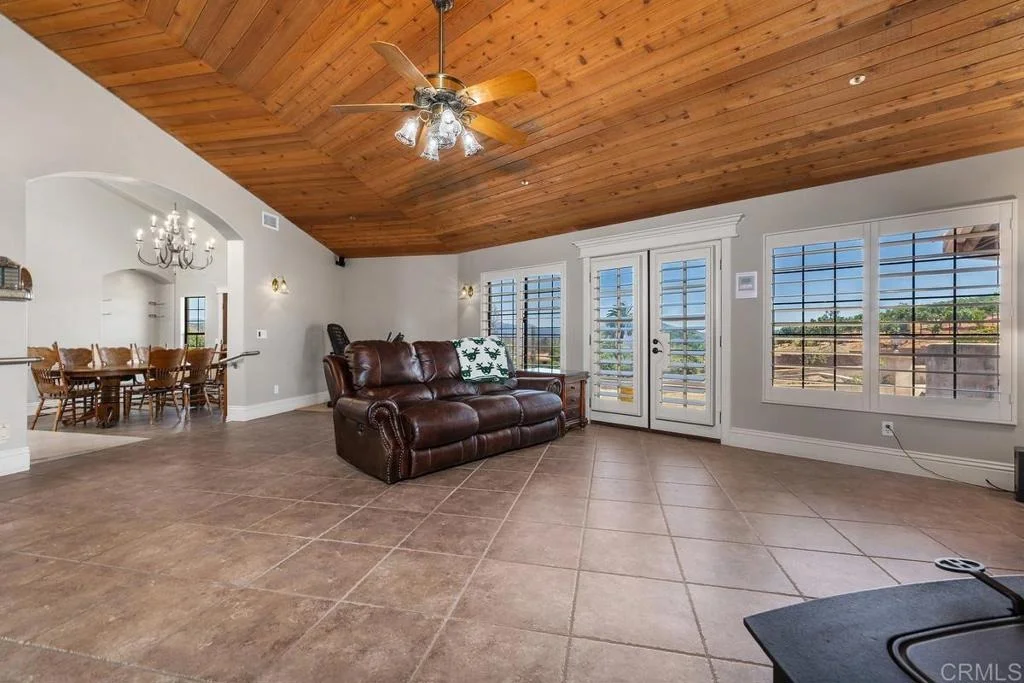 Photo of 1310 Gibson Highlands
