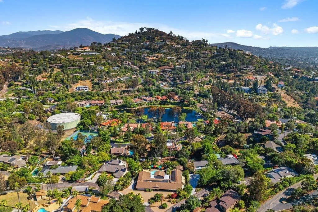 Photo of 9865 Edgelake Drive