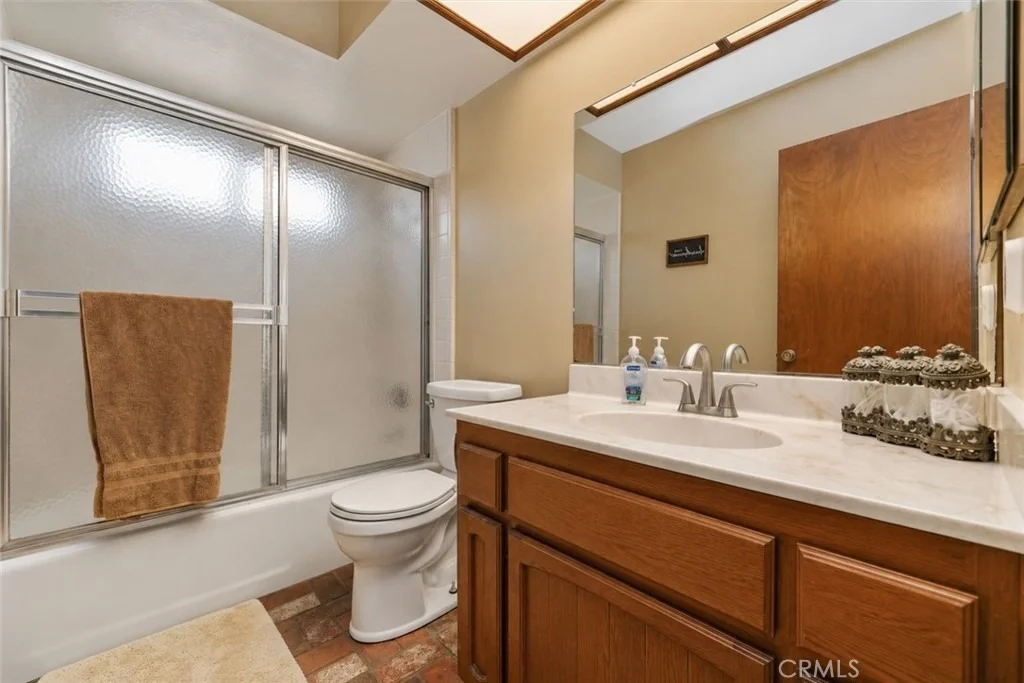 Photo of 34407 Fairview Dr