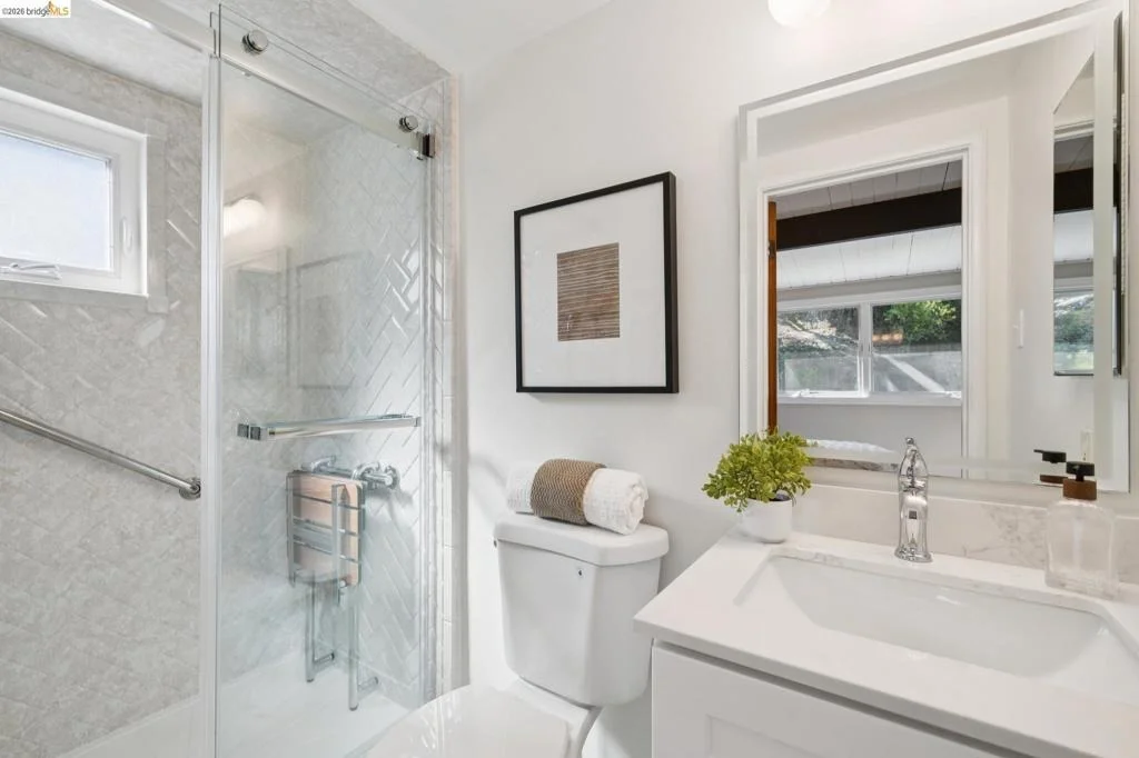 Photo of 7811 Potrero Ave