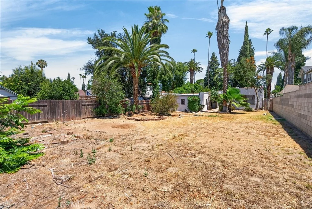 Photo of 3956 Beechwood
