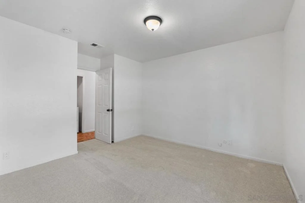 Photo of 1242 Hillcrest Lane