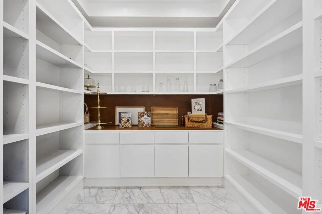 Photo of 11075 W Sunset Boulevard