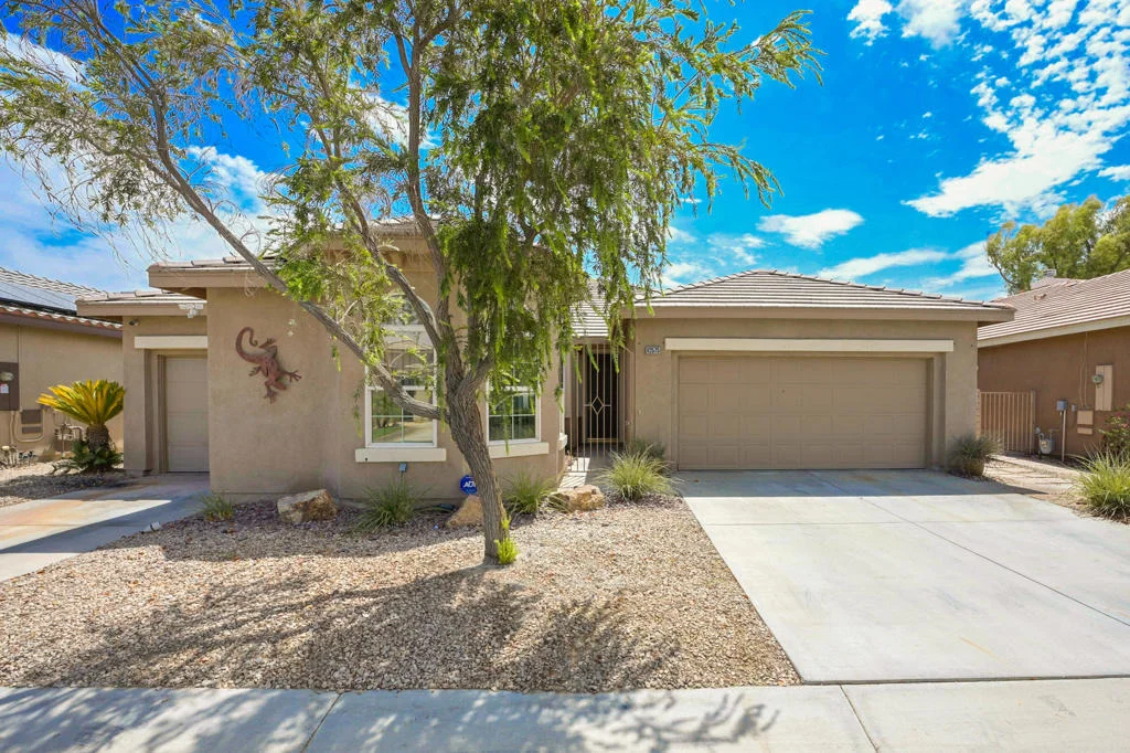 Photo of 82575 Grant Drive