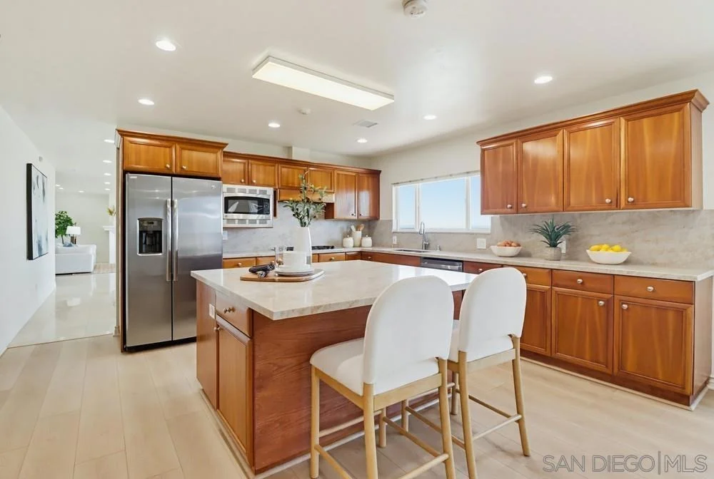 Photo of 2767 Palomino