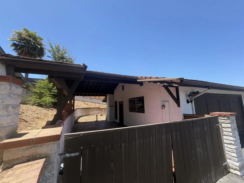 Photo of 915 Moody Drive
