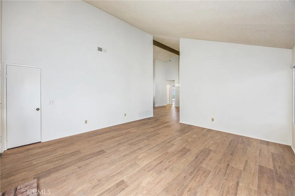 Photo of 1997 S Starfire Ave