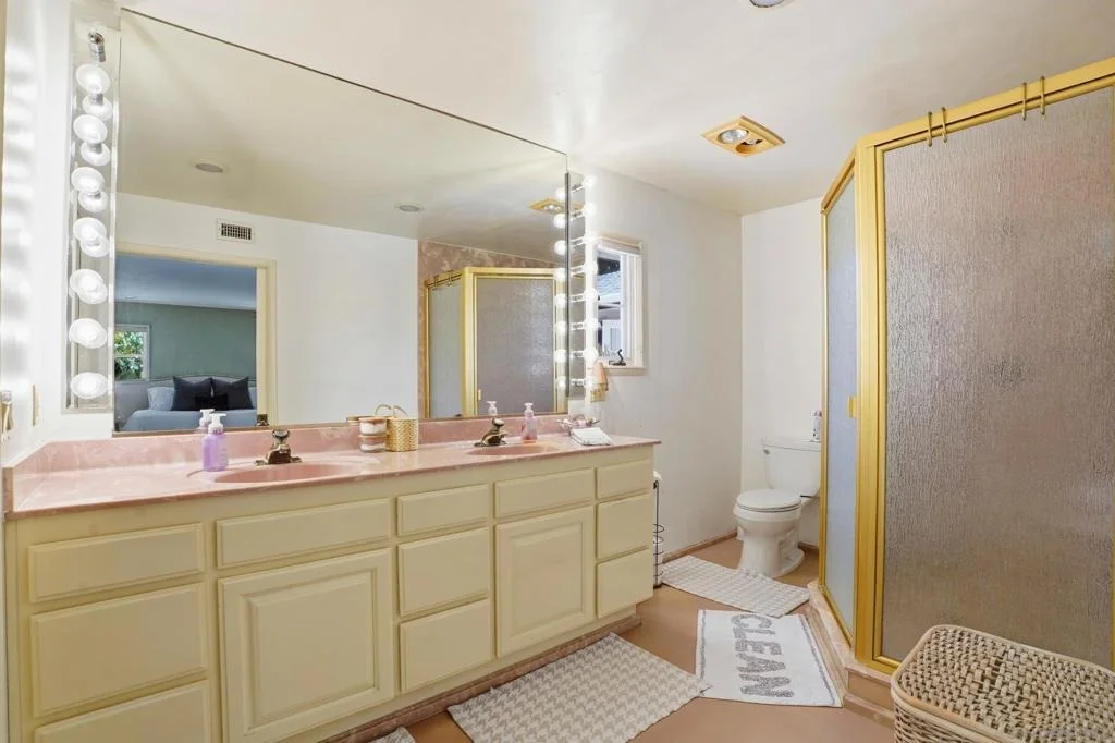 Photo of 6859 Avenida Andorra