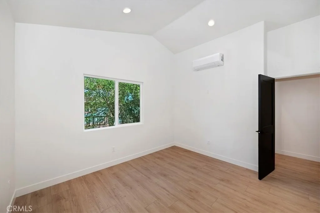 Photo of 40166 Esterly Lane