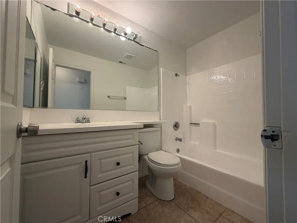 Photo of 117 Evergreen Place
