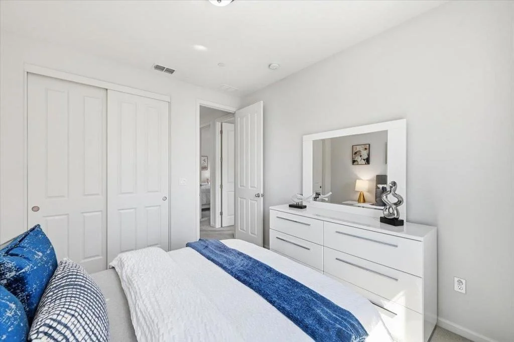 Photo of 1367 Shore Drive