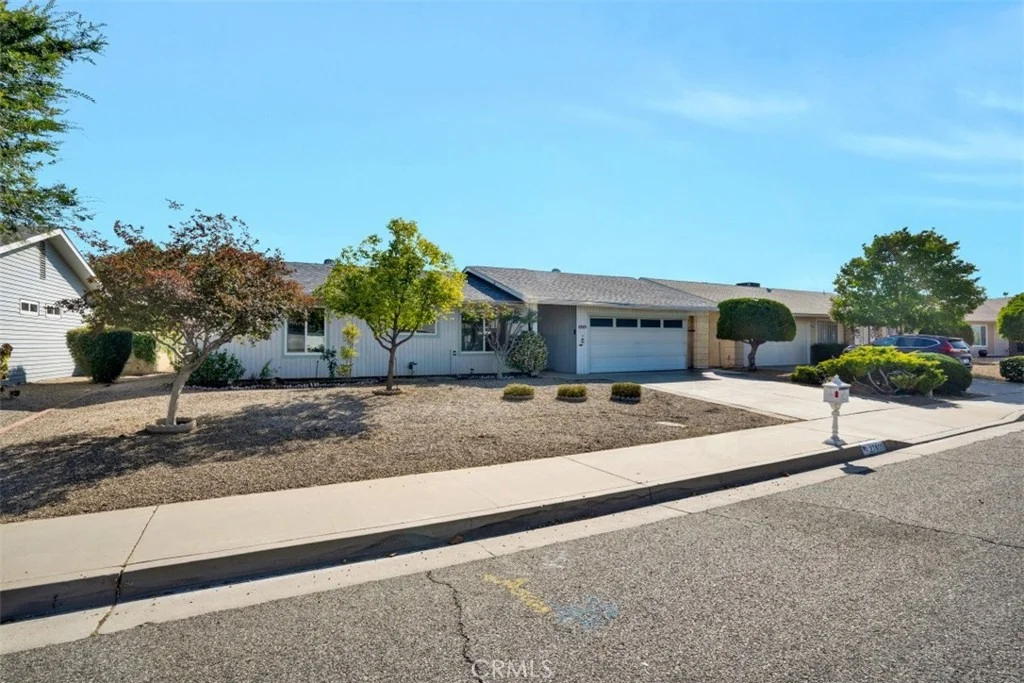 Photo of 27609 Grosse Point