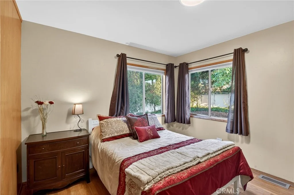 Photo of 120 Franklin Avenue