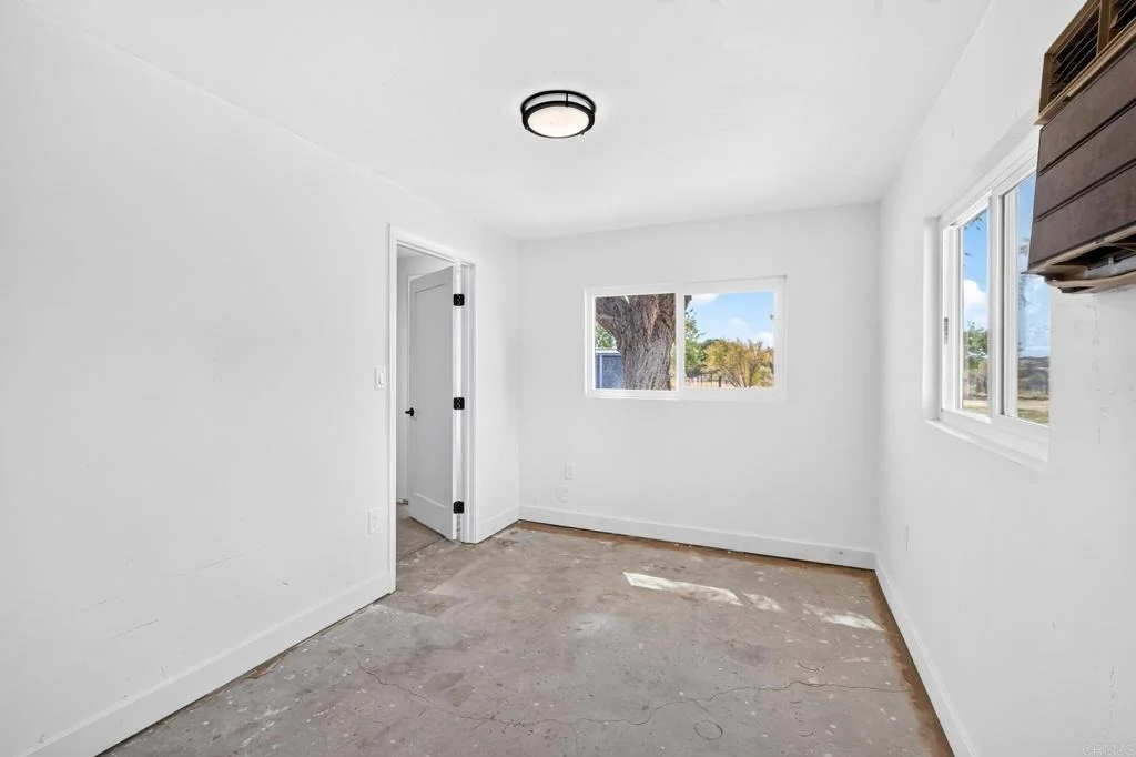 Photo of 1366 Far Valley Road