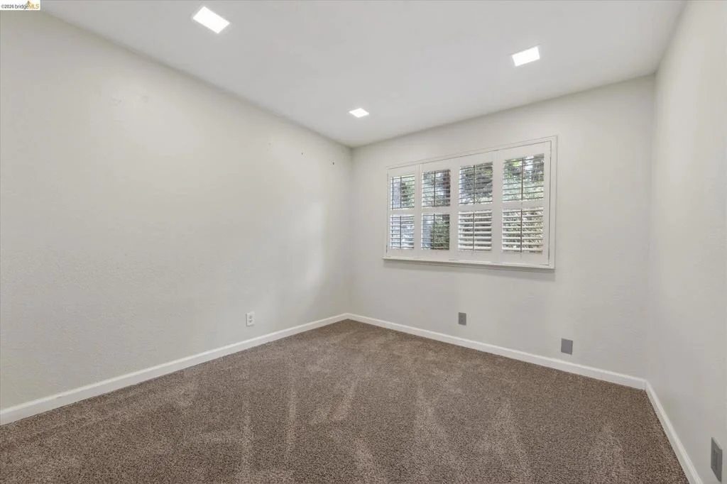 Photo of 1011 Amanda Cir