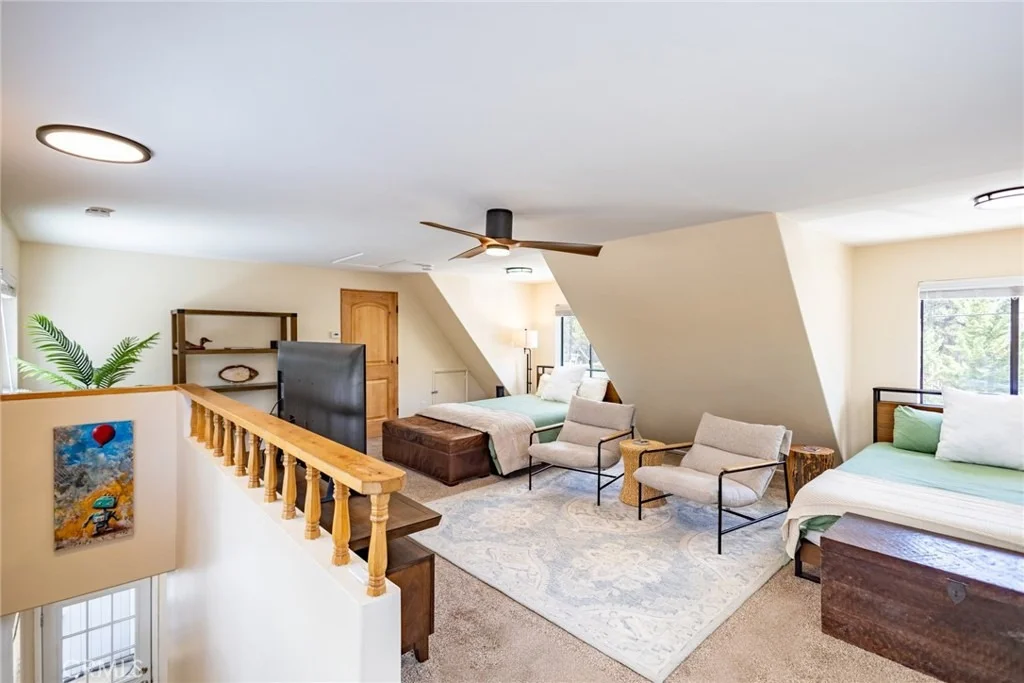 Photo of 39733 Forest Road