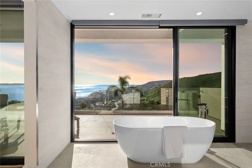 Photo of 654 Canyon View Drive