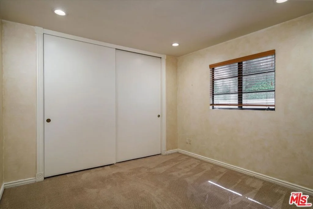 Photo of 2573 Benedict Canyon Drive