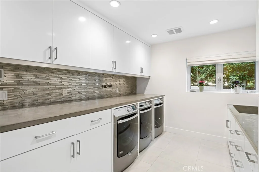 Photo of 820 Emerald Bay