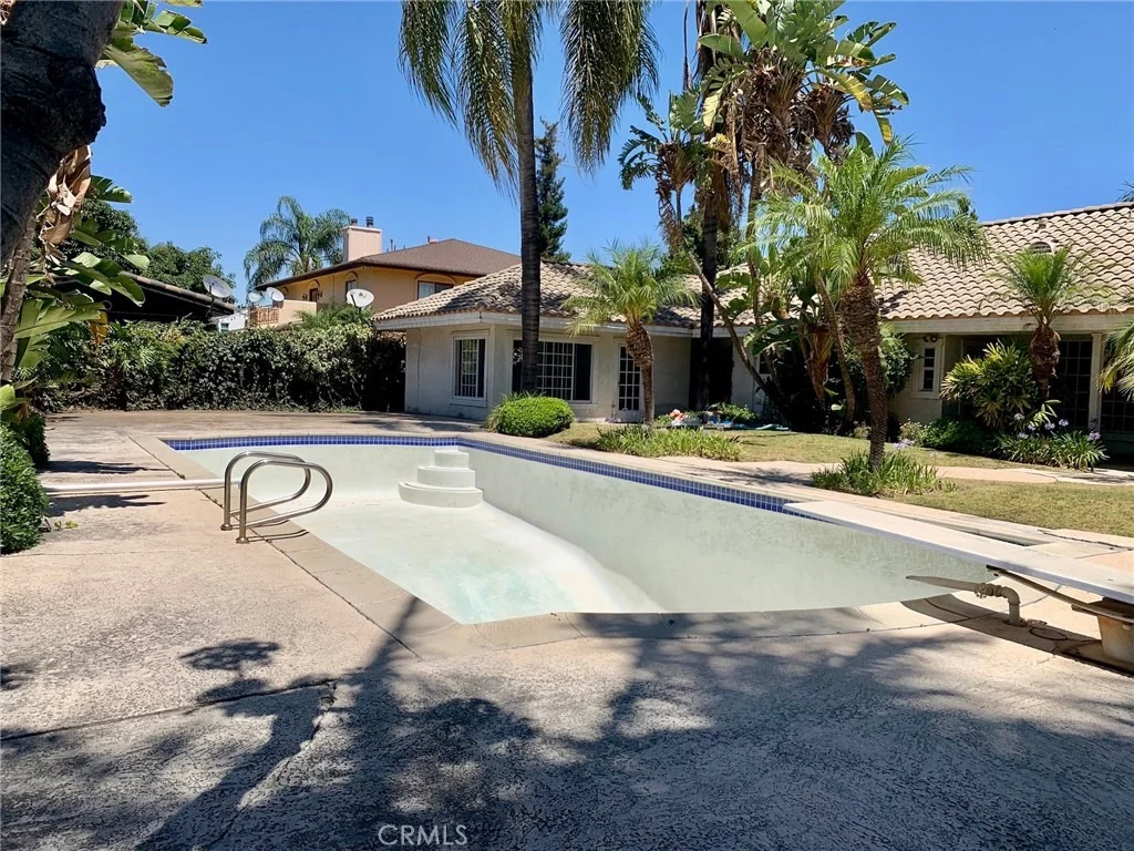 Photo of 8144 Valdina