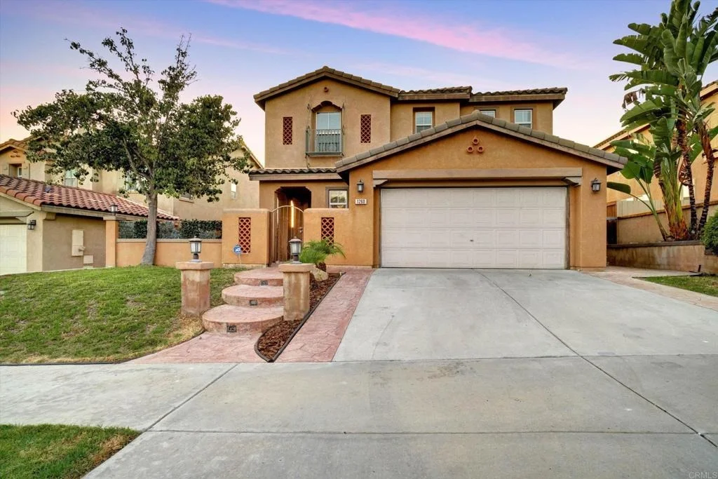 Photo of 1260 Long View Drive