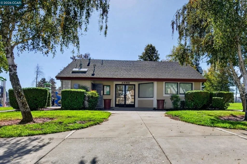 Photo of 1104 Canterbury