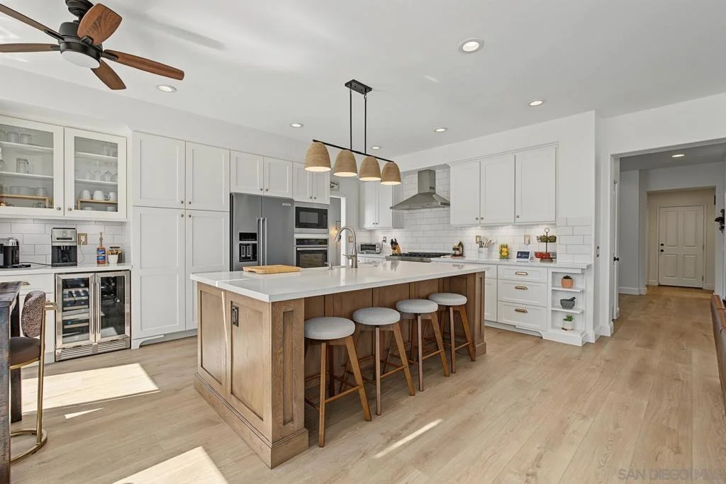 Photo of 45226 Camino Monzon