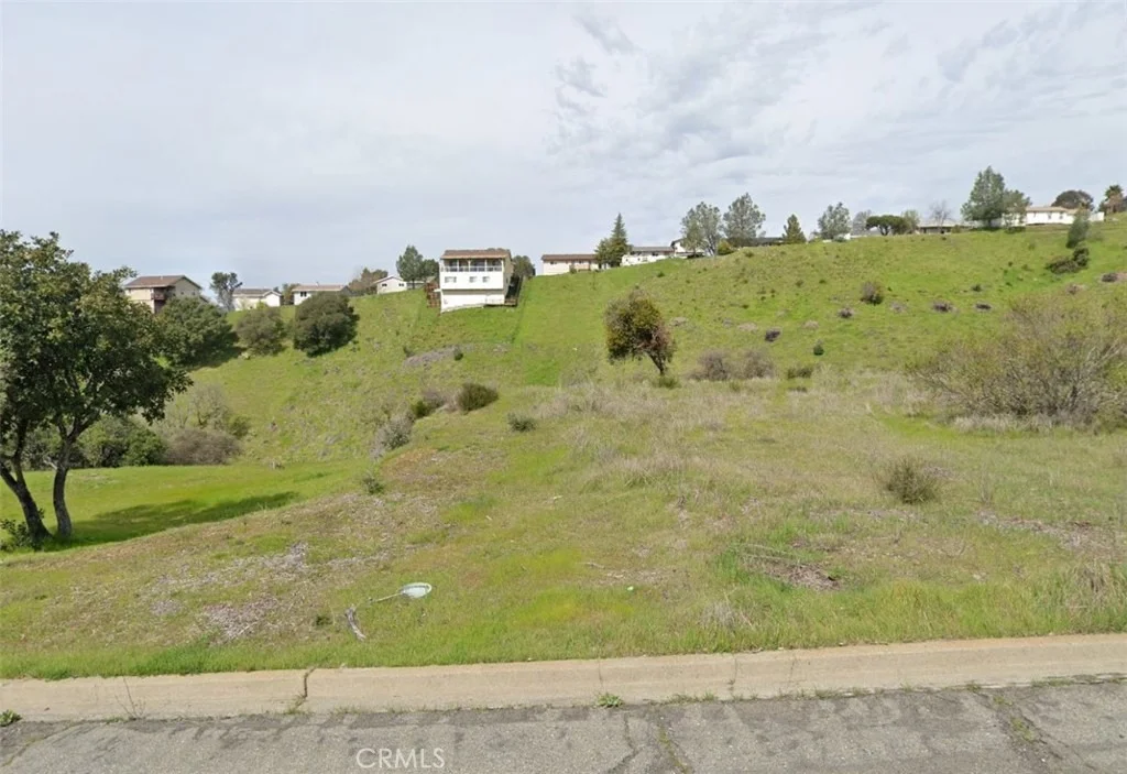 Photo of 339 Black Oak Lane