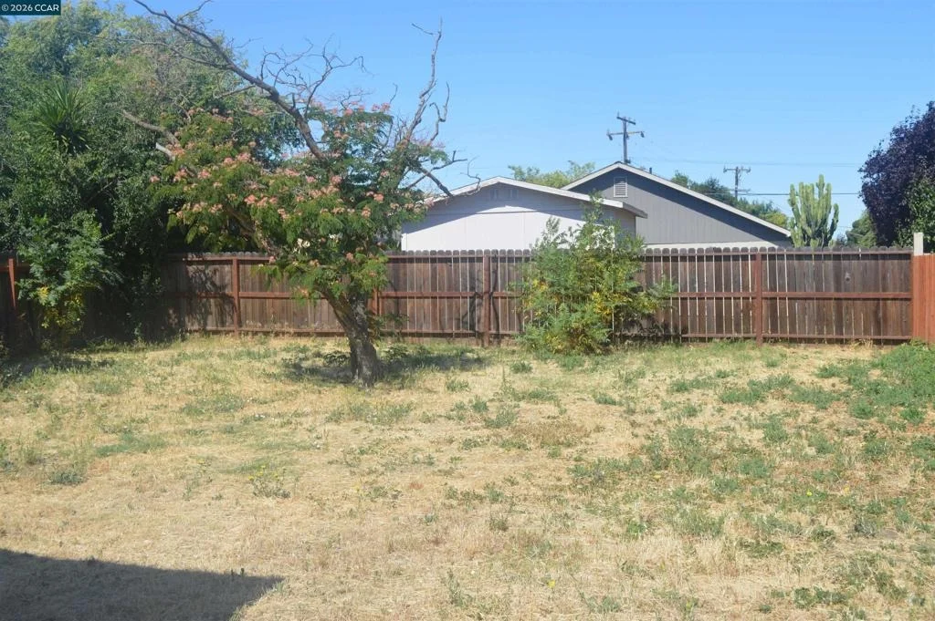 Photo of 47 Harbor Dr