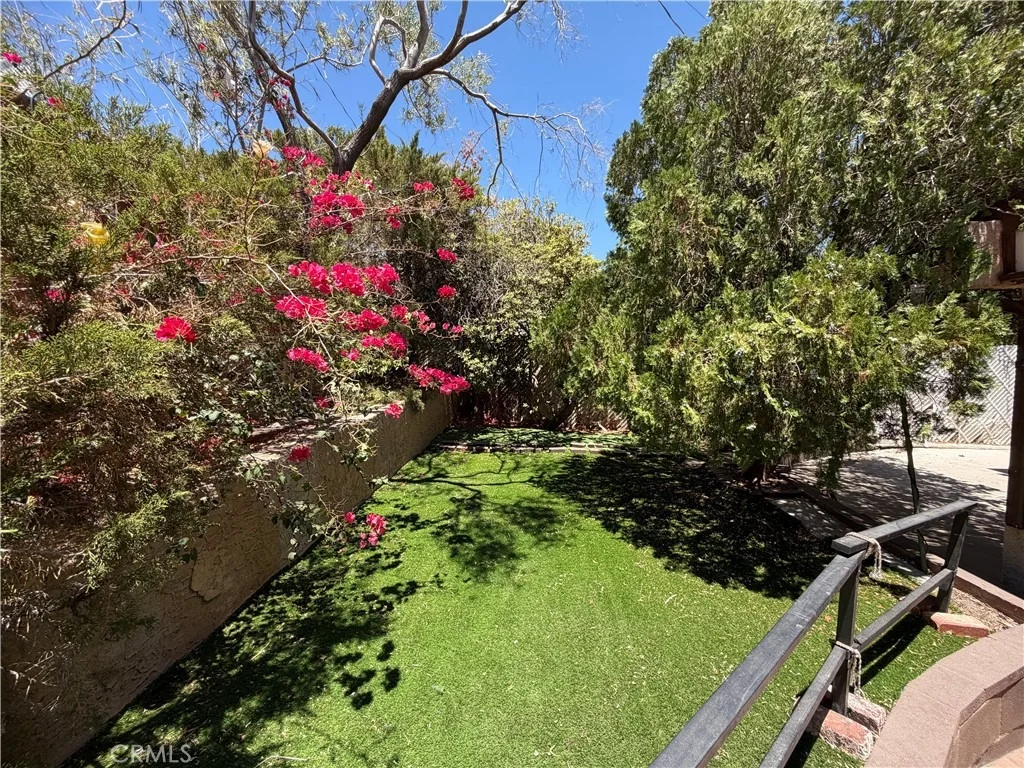 Photo of 650 Yucca Avenue