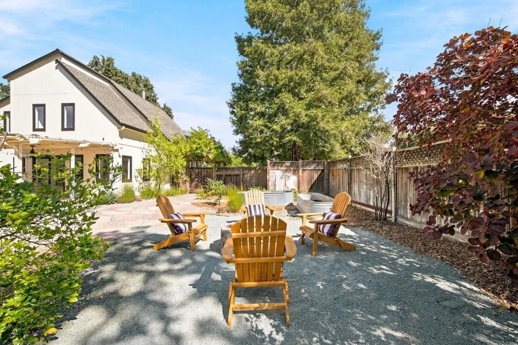 Photo of 195 Pleasant Valley Drive