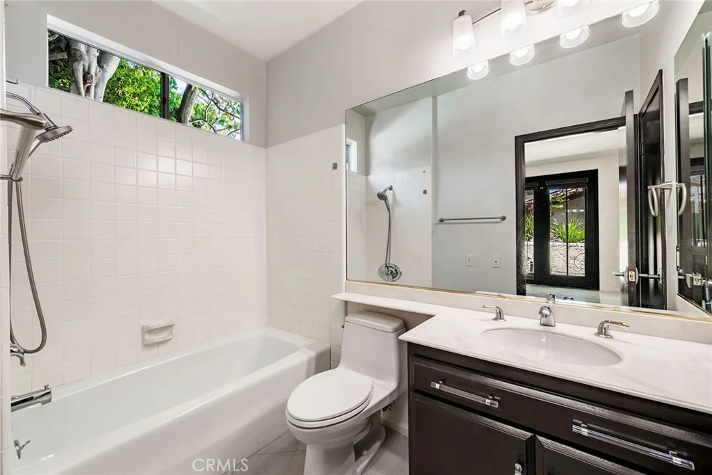 Photo of 4000 Marion Way
