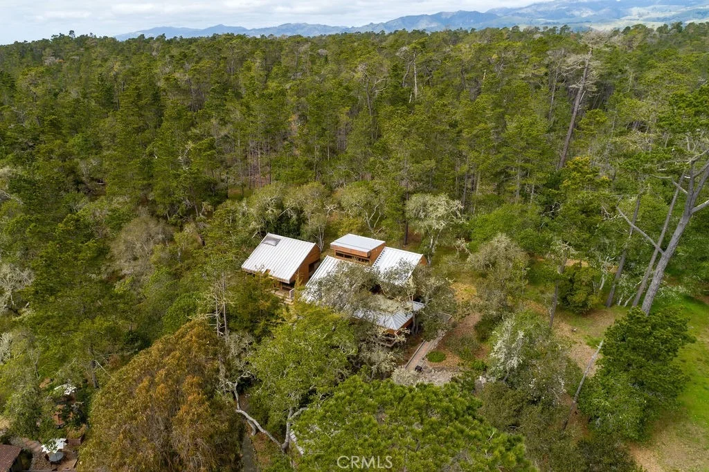 Photo of 1021 Hillcrest