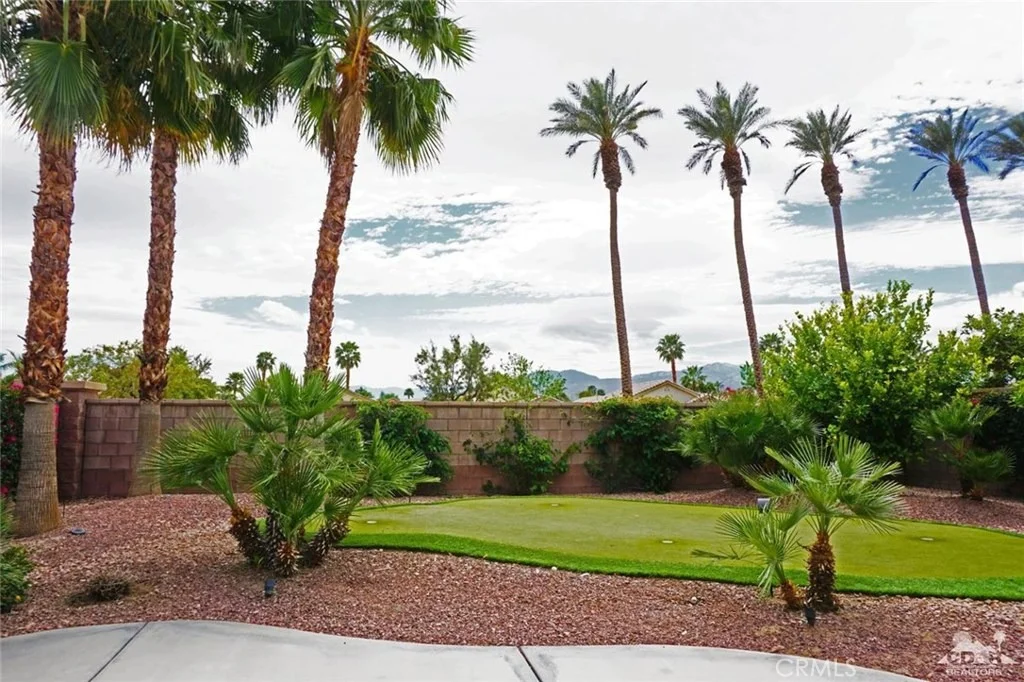 Photo of 78265 Estancia Drive