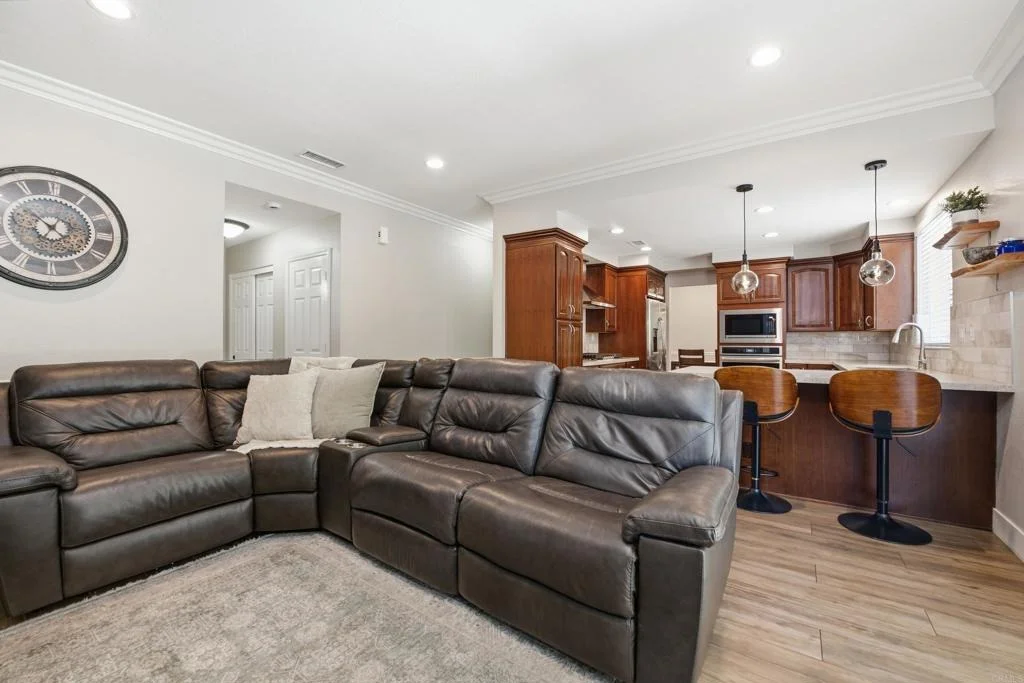 Photo of 930 Rose Arbor Drive