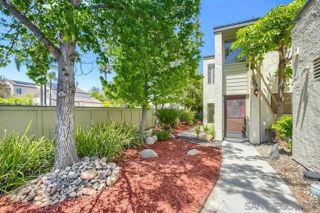 Photo of 5687 Menorca Dr
