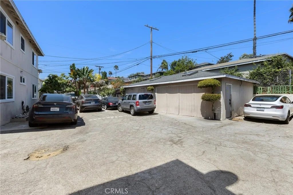 Photo of 240 Hampton Drive