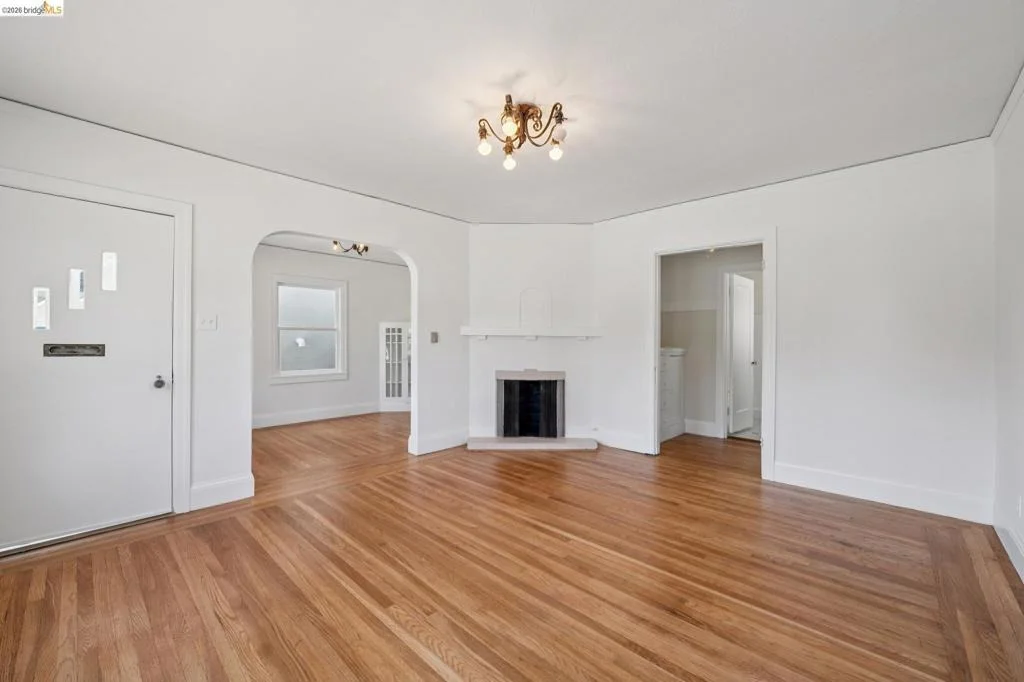 Photo of 736 Key Route Blvd