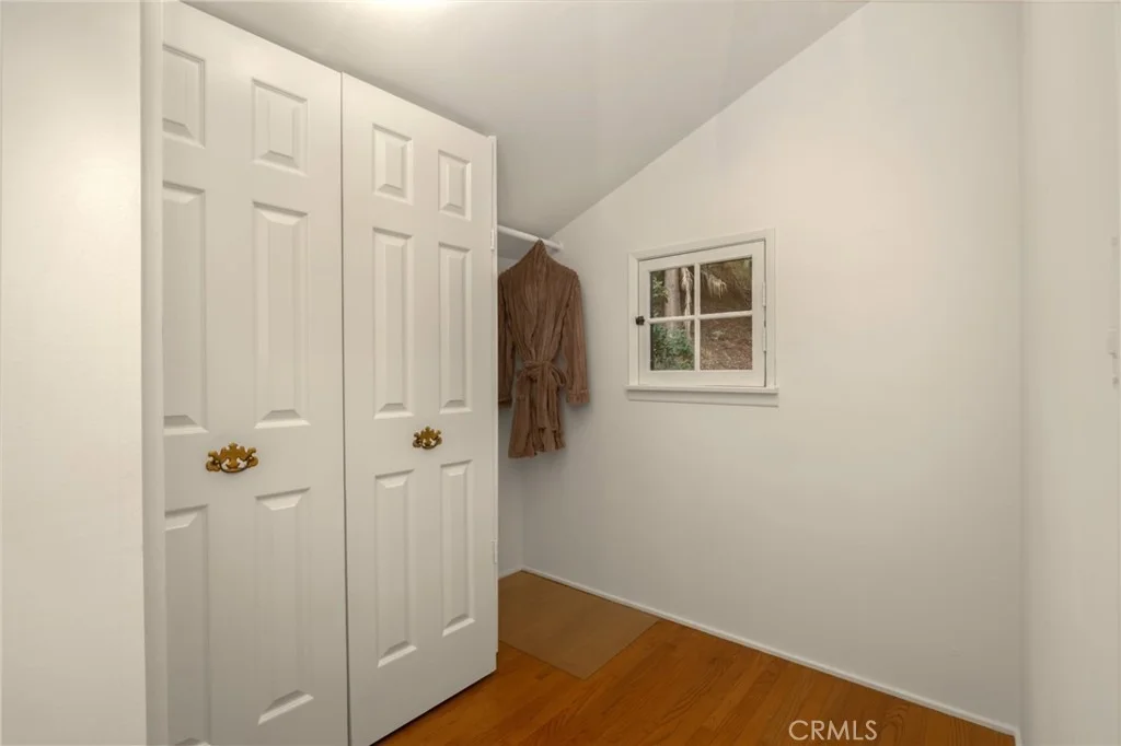 Photo of 16 Hidden Valley Road