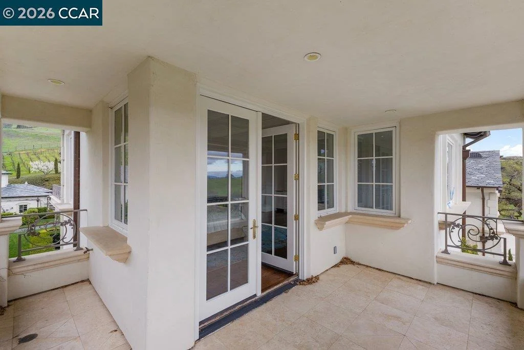 Photo of 10 Serenity Ln