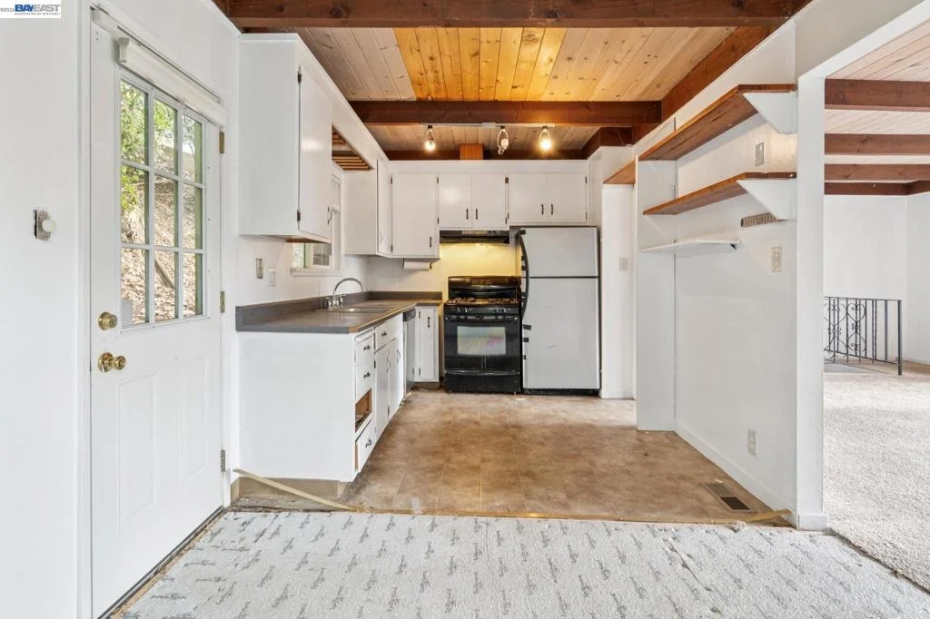Photo of 6151 Valley View Rd