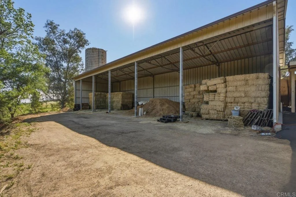 Photo of 20655 Sutherland Dam Road