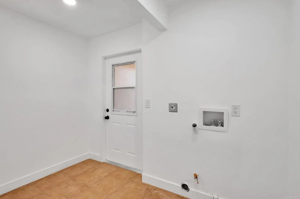 Photo of 3131 Summit Drive