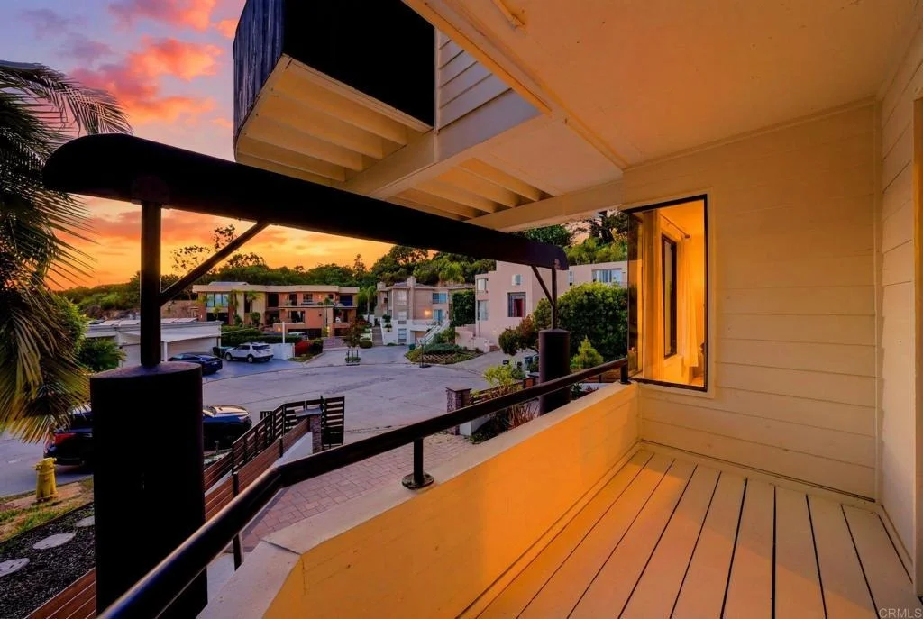 Photo of 6105 Avenida Chamnez