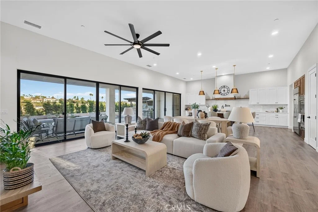 Photo of 4574 Valle Del Sol
