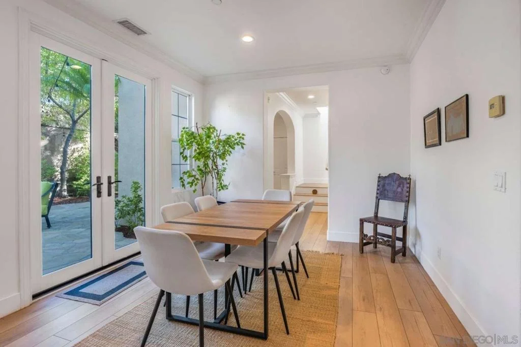 Photo of 86 Canyoncrest