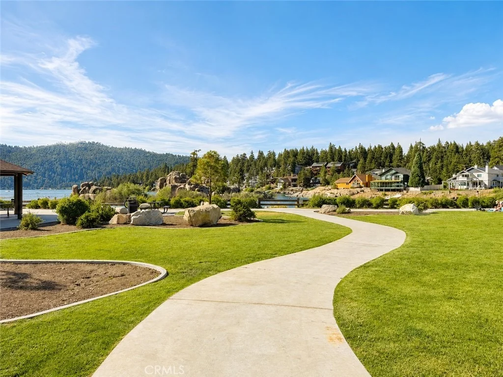 Photo of 39893 Forest Road